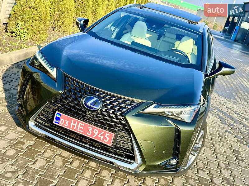 Внедорожник / Кроссовер Lexus UX 2021 в Днепре