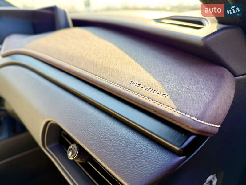 Внедорожник / Кроссовер Lexus UX 2021 в Днепре