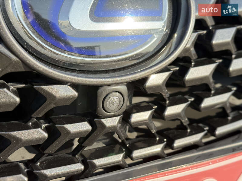 Внедорожник / Кроссовер Lexus UX 2021 в Днепре