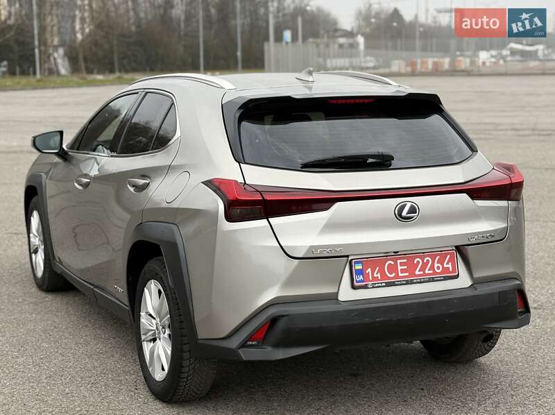 Внедорожник / Кроссовер Lexus UX 2020 в Львове