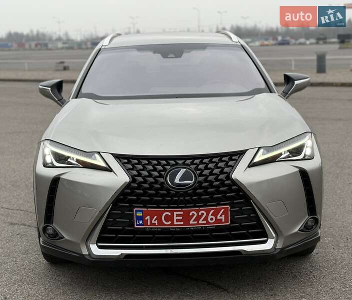 Внедорожник / Кроссовер Lexus UX 2020 в Львове