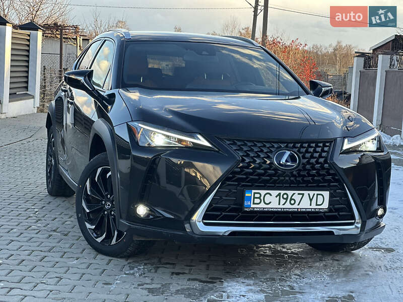 Позашляховик / Кросовер Lexus UX 2021 в Дрогобичі