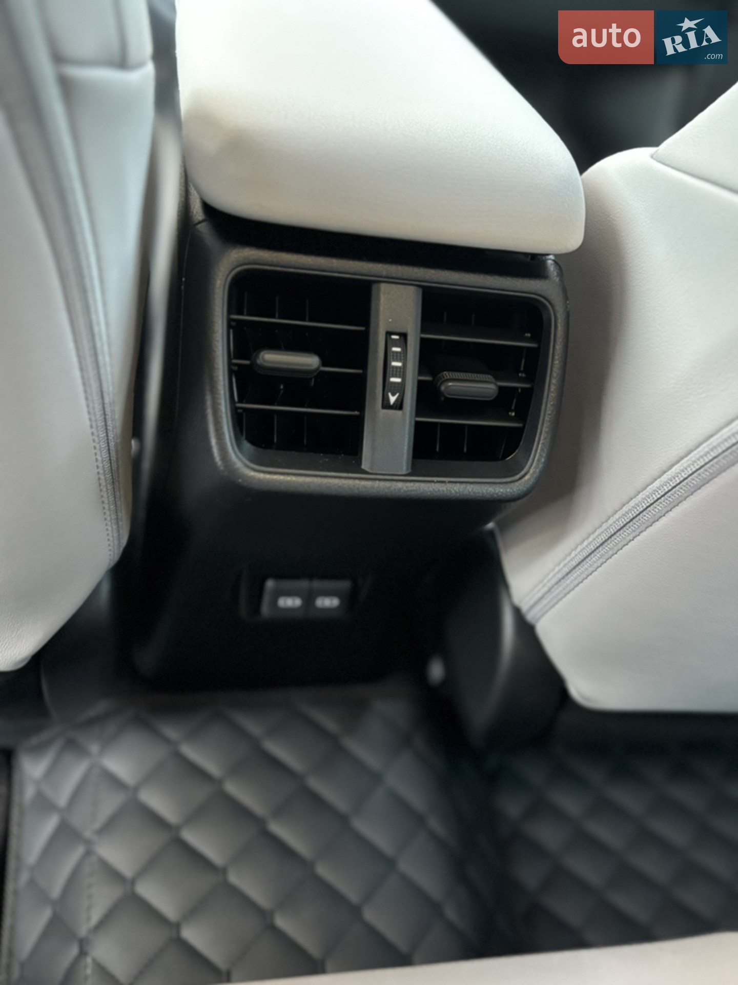 2023 Lexus UX - мініатюра 13