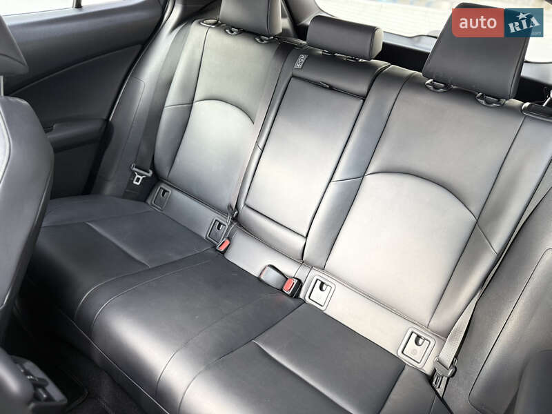 Позашляховик / Кросовер Lexus UX 2019 в Одесі фото 28 Позашляховик / Кросовер Lexus UX 2019 в Одесі