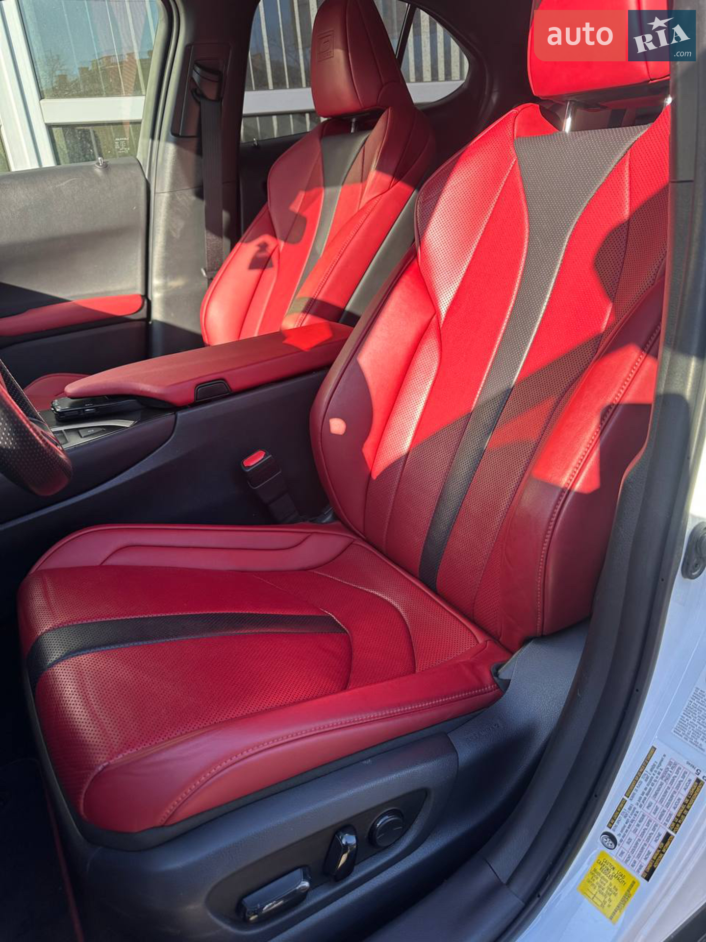 2019 Lexus UX - мініатюра 10