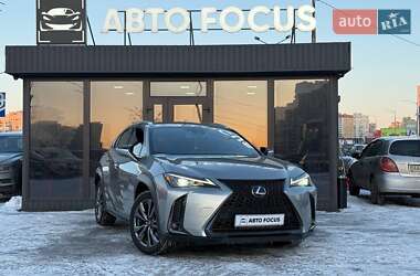 Внедорожник / Кроссовер Lexus UX 2018 в Киеве