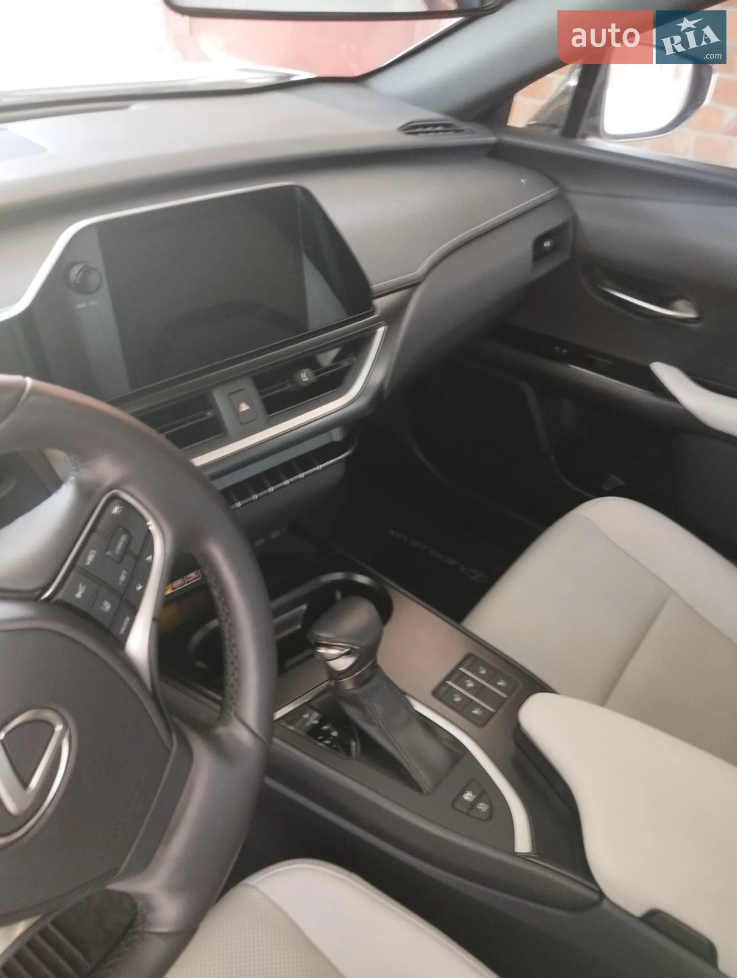 2022 Lexus UX - мініатюра 6