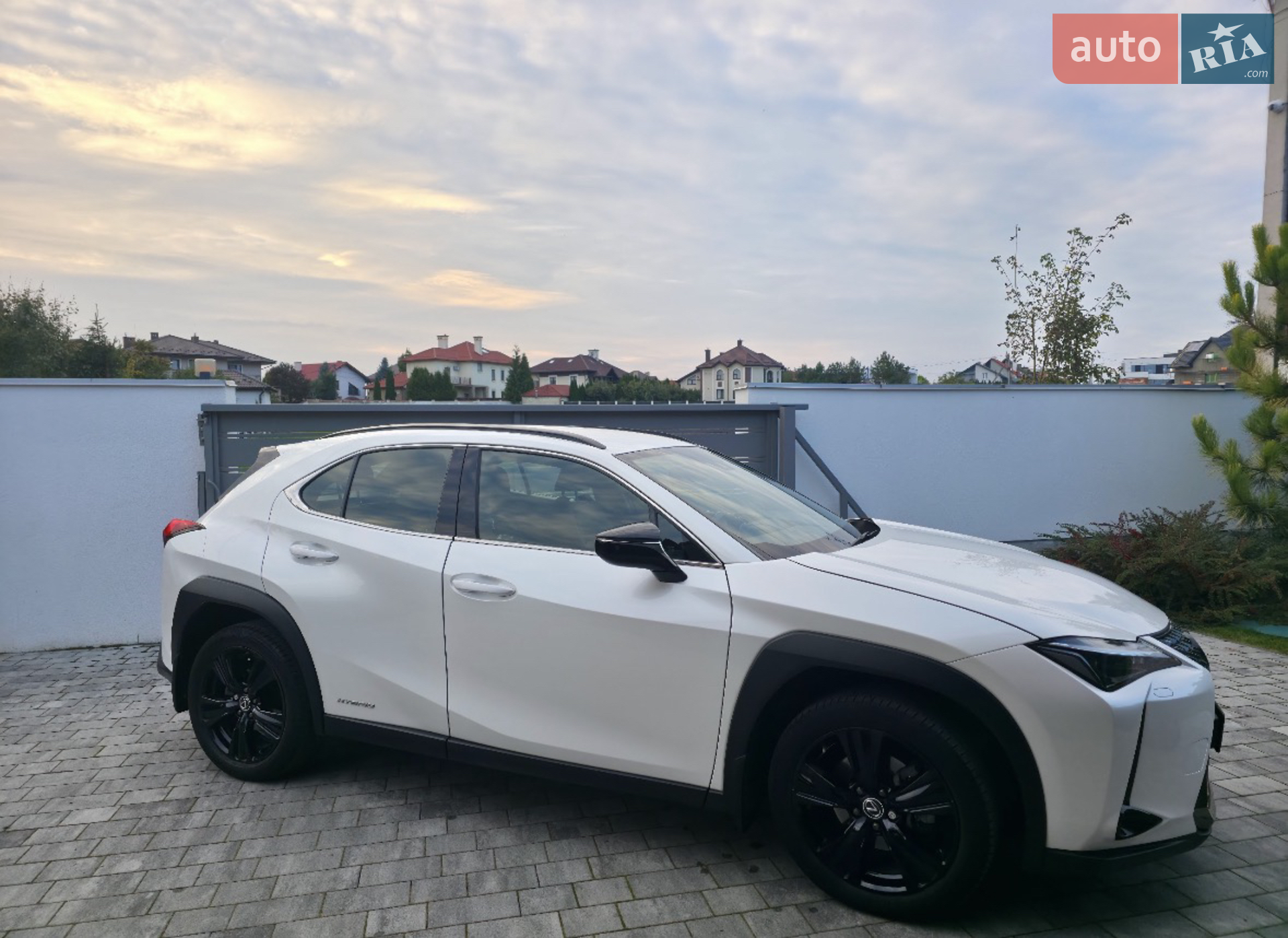 2022 Lexus UX - мініатюра 12