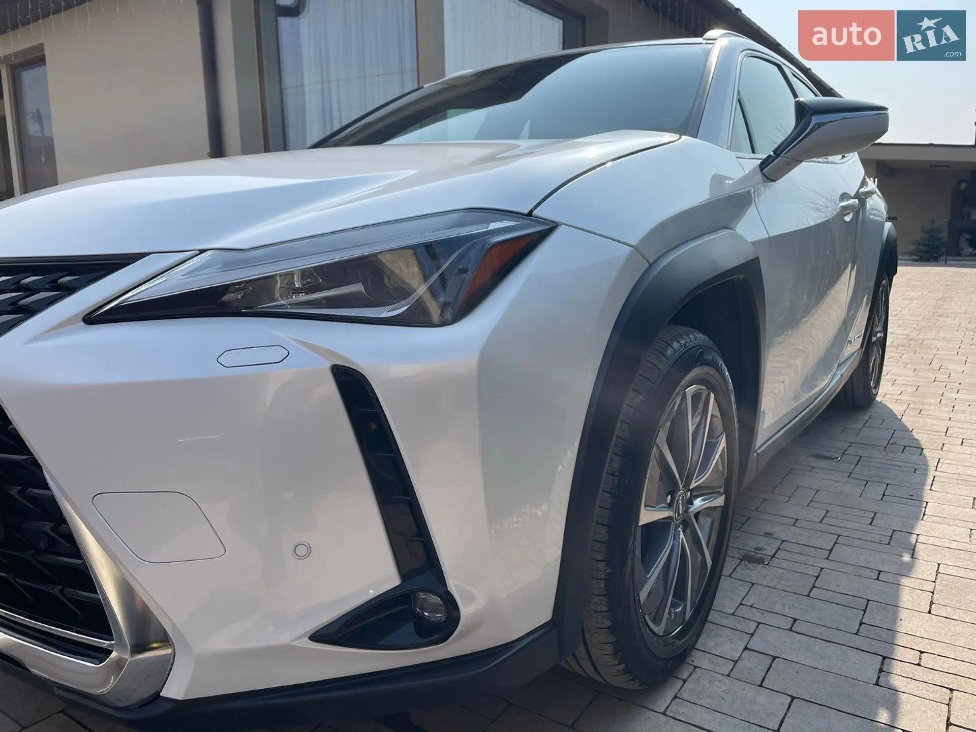 2020 Lexus UX - мініатюра 3