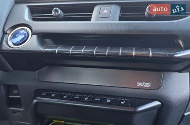 Позашляховик / Кросовер Lexus UX 2021 в Житомирі
