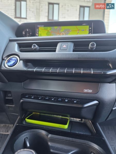 Внедорожник / Кроссовер Lexus UX 2021 в Житомире