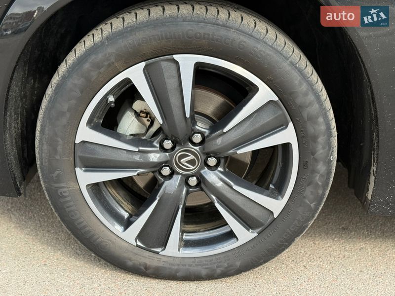 Позашляховик / Кросовер Lexus UX 2021 в Києві