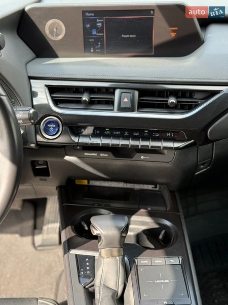 Позашляховик / Кросовер Lexus UX 2021 в Києві