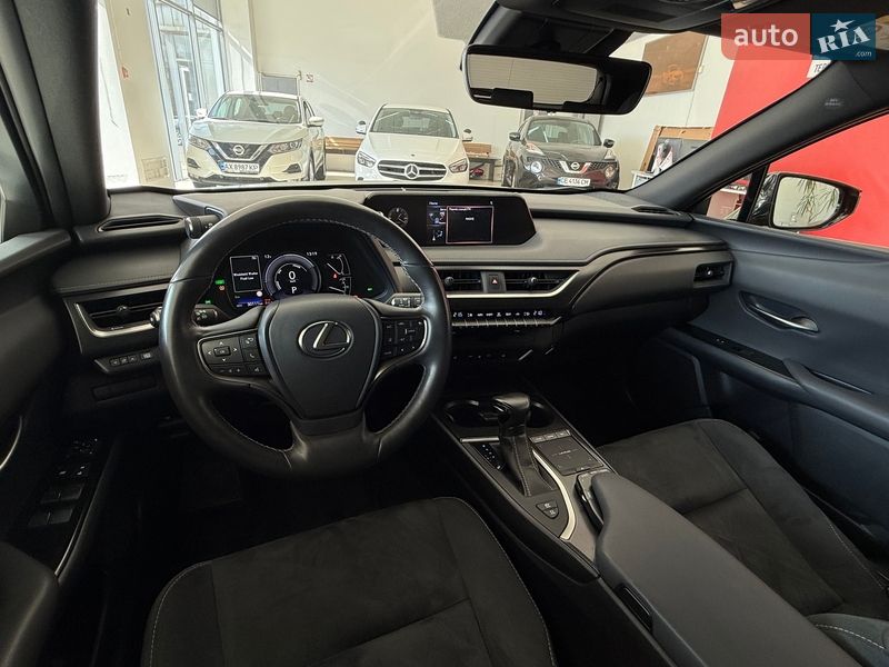Внедорожник / Кроссовер Lexus UX 2021 в Черновцах
