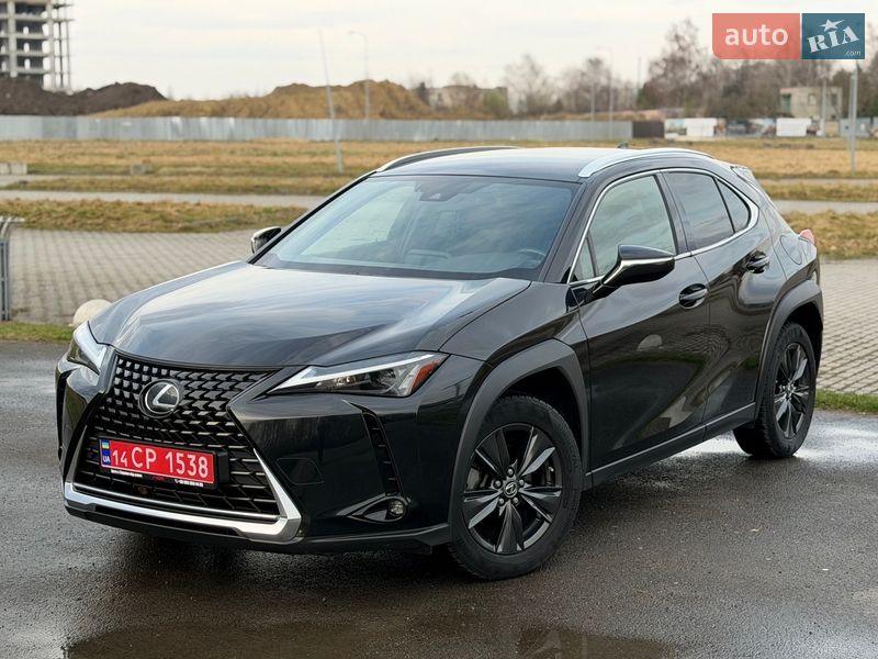 Позашляховик / Кросовер Lexus UX 2023 в Львові