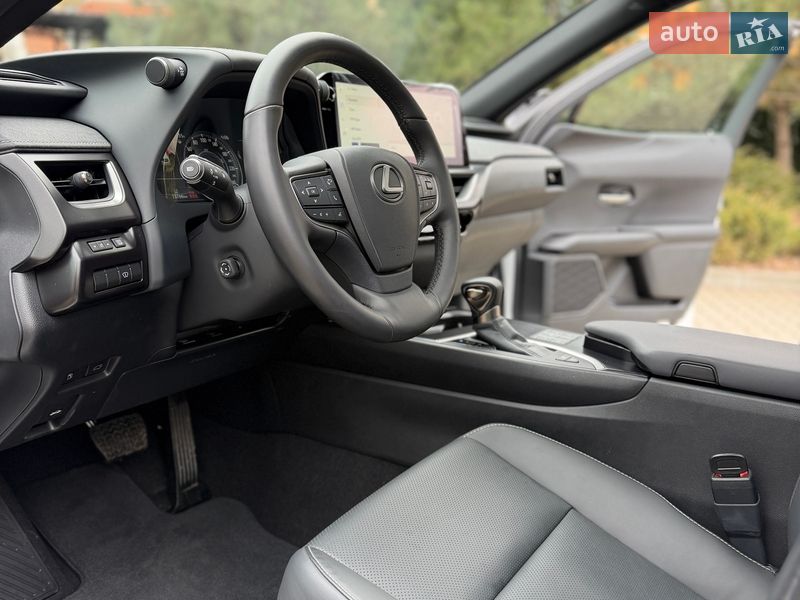 Внедорожник / Кроссовер Lexus UX 2023 в Одессе фото 20 Внедорожник / Кроссовер Lexus UX 2023 в Одессе