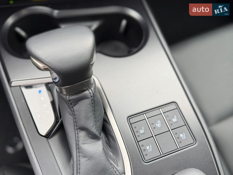 Внедорожник / Кроссовер Lexus UX 2023 в Одессе фото 25 Внедорожник / Кроссовер Lexus UX 2023 в Одессе