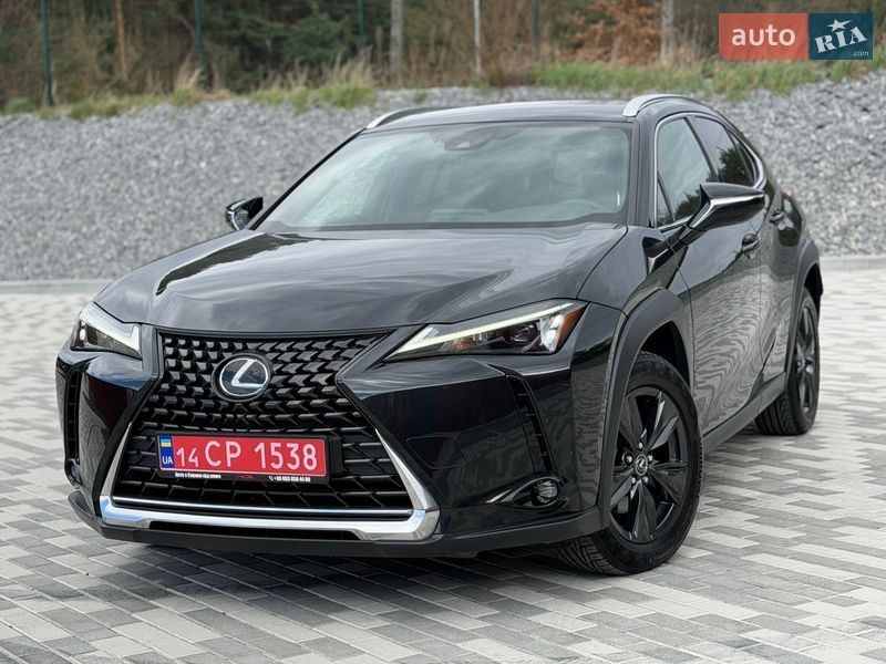 Позашляховик / Кросовер Lexus UX 2023 в Львові
