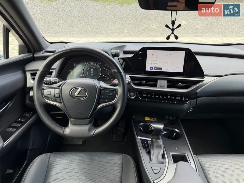 Позашляховик / Кросовер Lexus UX 2023 в Львові