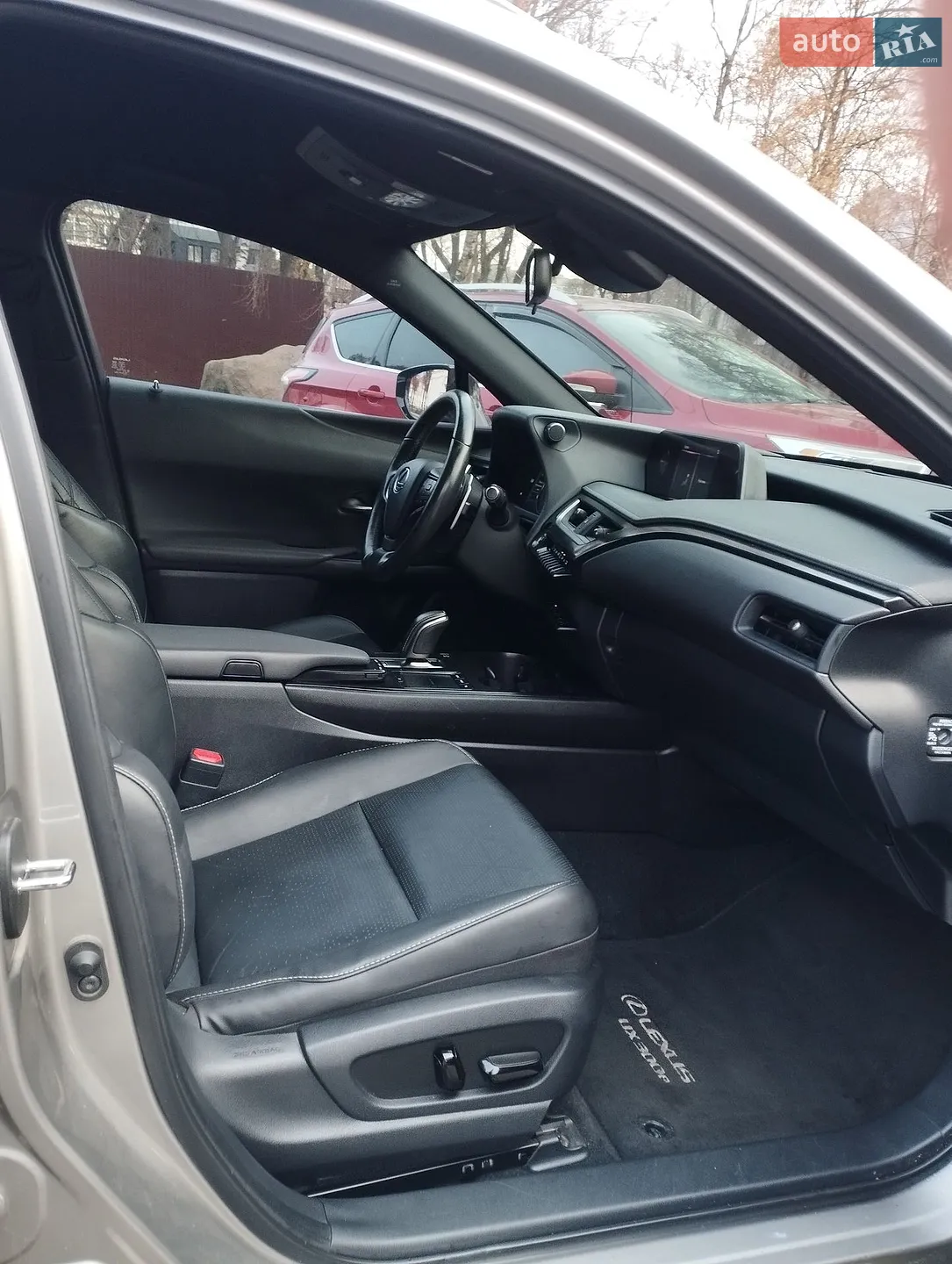2020 Lexus UX - мініатюра 11