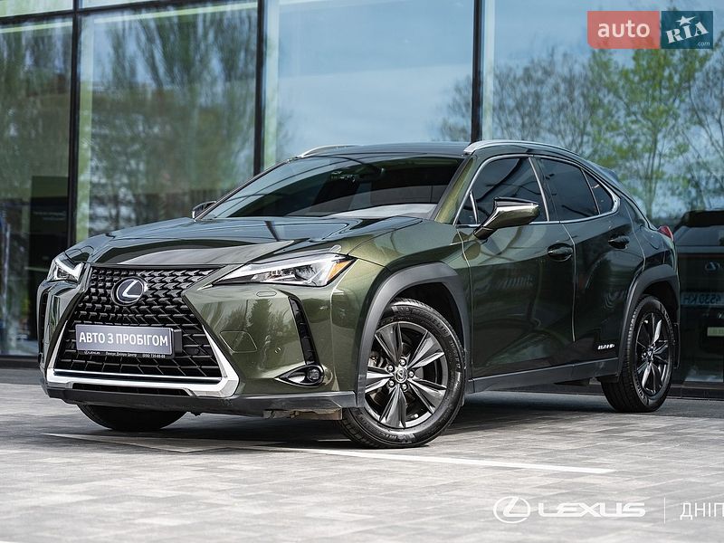 Lexus UX 2019