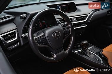 AUTO.RIA – Продам Лексус ЮІкс 2019 гібрид (hev) 2.0 позашляховик