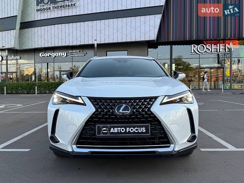 Внедорожник / Кроссовер Lexus UX 2022 в Киеве
