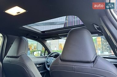 Внедорожник / Кроссовер Lexus UX 2022 в Киеве