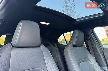 Внедорожник / Кроссовер Lexus UX 2022 в Киеве