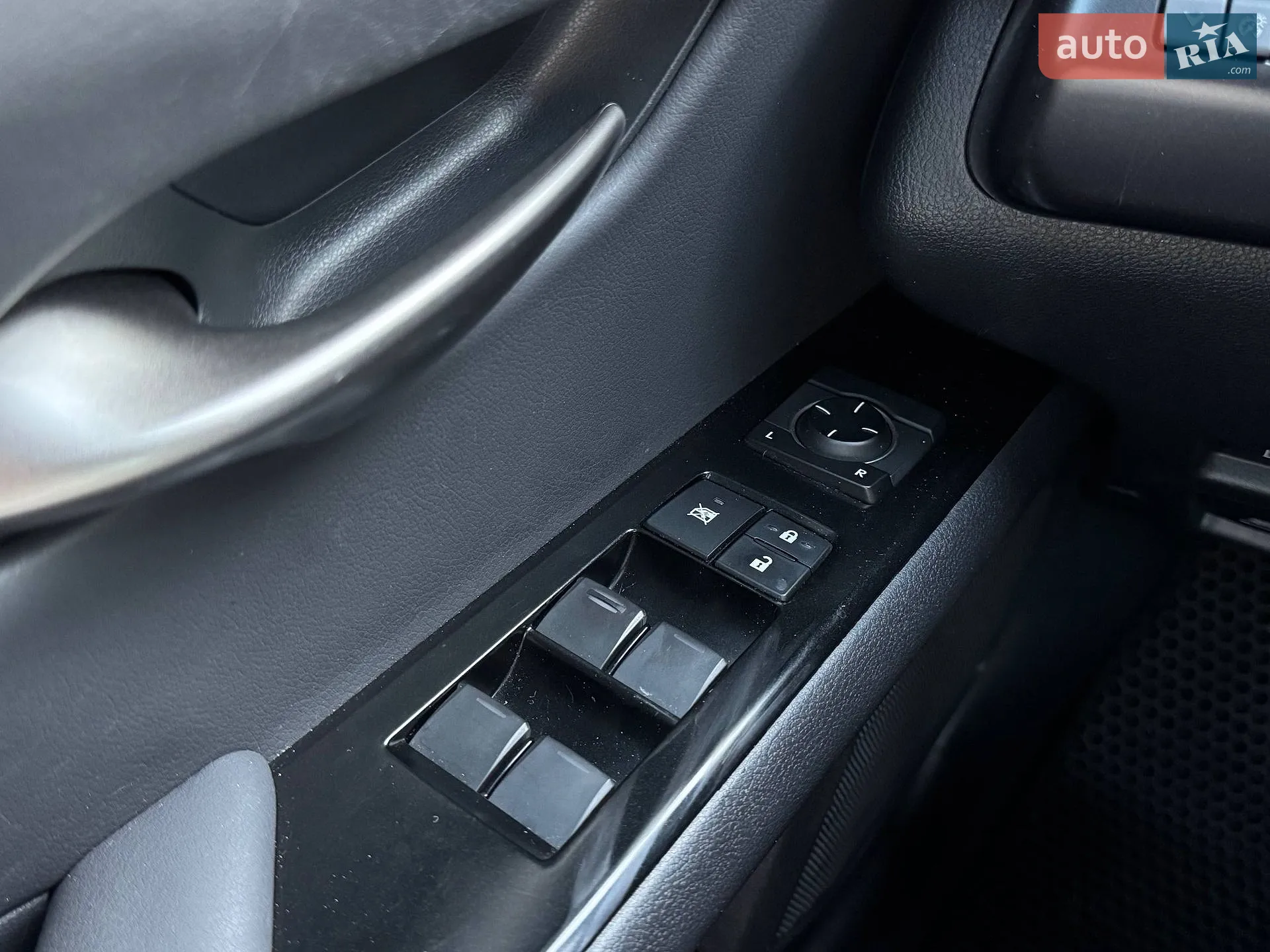 2022 Lexus UX - мініатюра 19