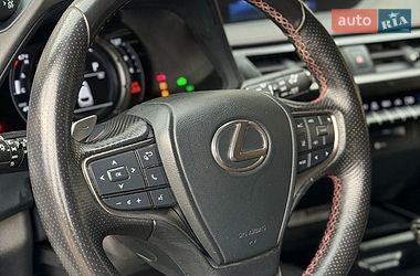 Внедорожник / Кроссовер Lexus UX 2021 в Запорожье