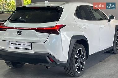 Внедорожник / Кроссовер Lexus UX 2019 в Одессе