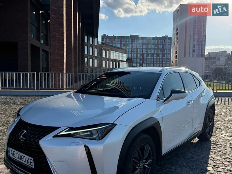 Lexus UX 2018