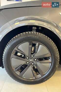 Внедорожник / Кроссовер Li Auto L6 2024 в 