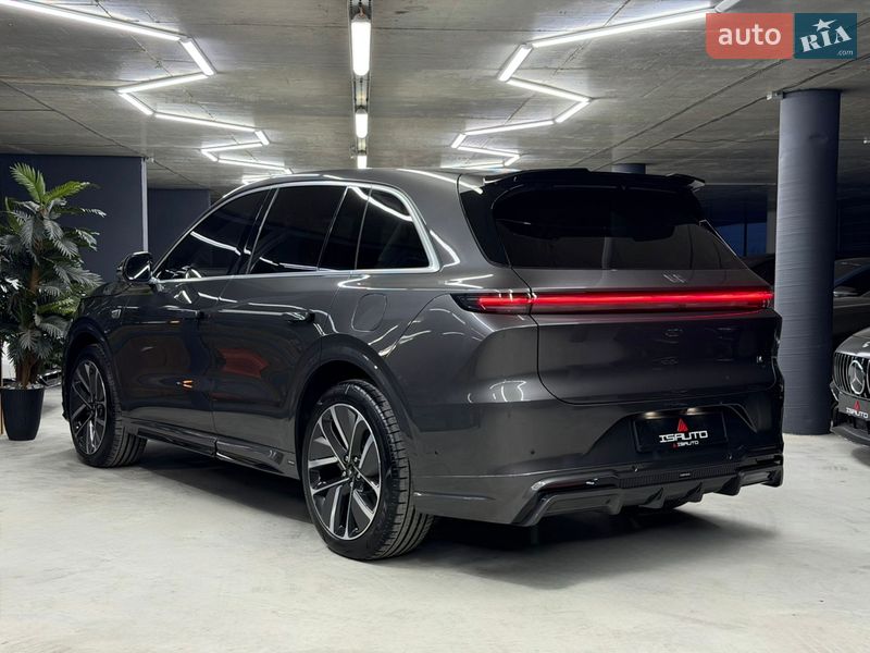 Позашляховик / Кросовер Li Auto L6 2024 в Одесі