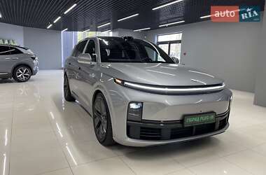 Позашляховик / Кросовер Li Auto L7 2024 в Києві