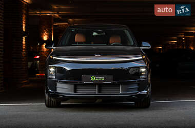 Внедорожник / Кроссовер Li Auto L7 2025 в 