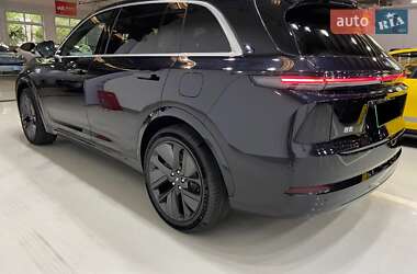 Внедорожник / Кроссовер Li Auto L7 2024 в 