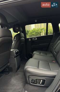 Внедорожник / Кроссовер Li Auto L7 2024 в 