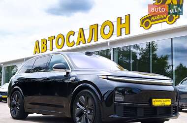 Внедорожник / Кроссовер Li Auto L7 2024 в Киеве