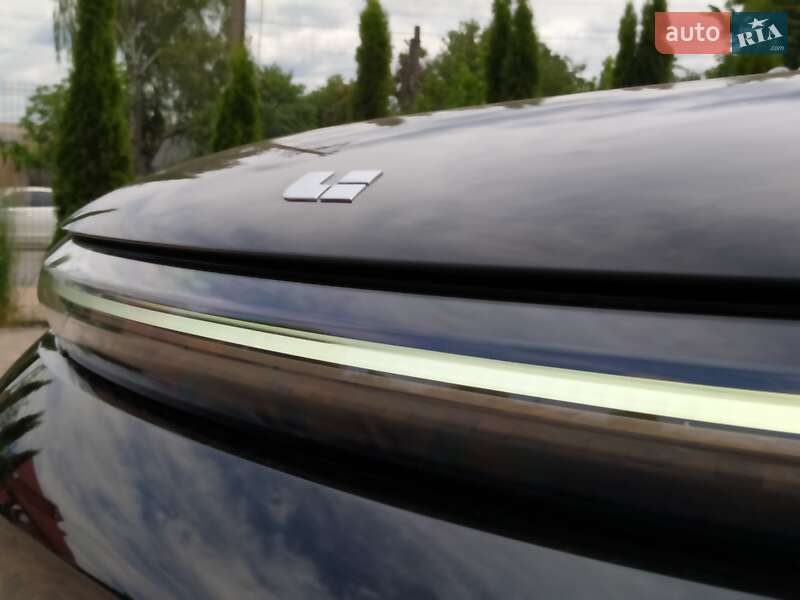 Позашляховик / Кросовер Li Auto L7 2024 в Києві