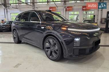 Внедорожник / Кроссовер Li Auto L7 2024 в 