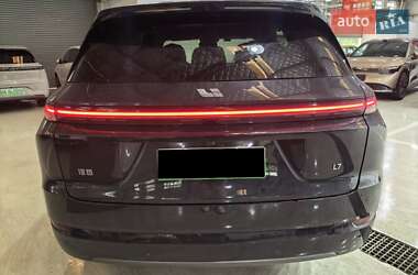 Внедорожник / Кроссовер Li Auto L7 2024 в 