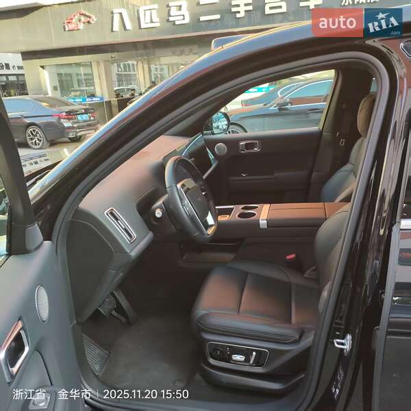 Внедорожник / Кроссовер Li Auto L7 2024 в Львове фото 10 Внедорожник / Кроссовер Li Auto L7 2024 в Львове