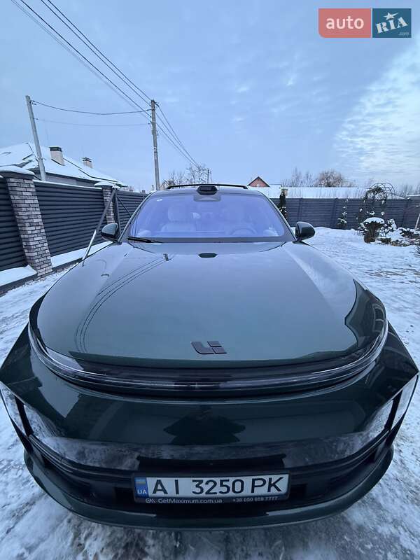 Внедорожник / Кроссовер Li Auto L7 2024 в Обухове фото Внедорожник / Кроссовер Li Auto L7 2024 в Обухове