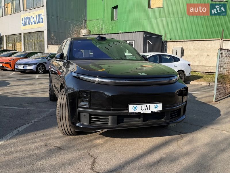 Позашляховик / Кросовер Li Auto L7 2024 в Києві