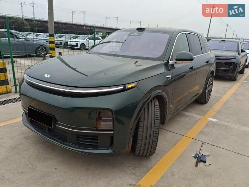 Li Auto L7 2025