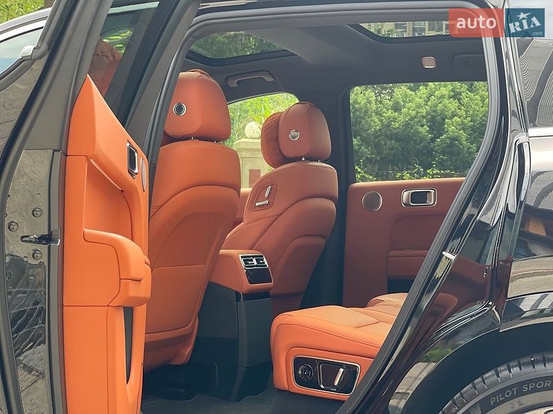 Внедорожник / Кроссовер Li Auto L7 2025 в Киеве