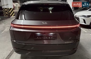 Внедорожник / Кроссовер Li Auto L7 2026 в Киеве