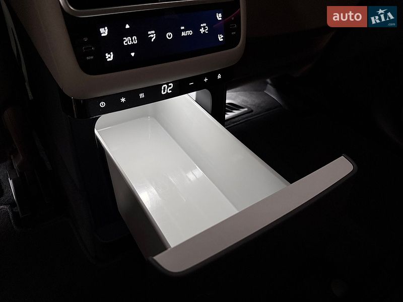 Внедорожник / Кроссовер Li Auto L7 2026 в Киеве